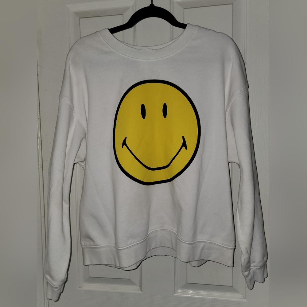H&M White Sweatshirt with Yellow Smiley Face 🙂